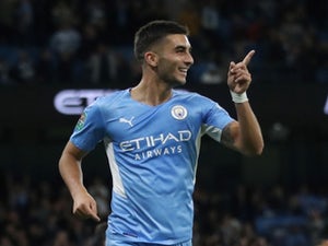 جوارديولا يدعم توريس في اللعب لبرشلونة