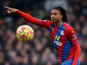 تشيلسي وأرسنال يتنافسون لضم لاعب وسط بالاس