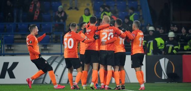 أندية الدوري الانجليزي تتنافس لضم جناح شاختار