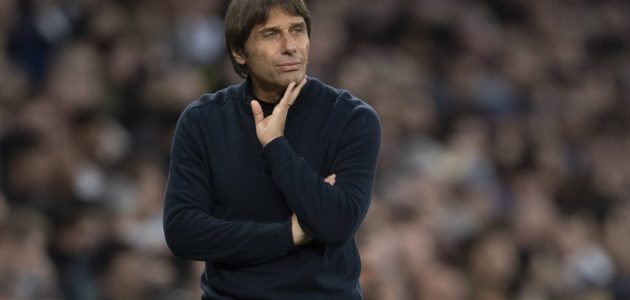 يدخل توتنهام في مطاردة مانويل لوكاتيلي إلى جانب أرسنال