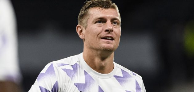 توني كروس اعترف  بأنه فوجئ وحزن لقرار كاسيميرو الرحيل عن ريال مدريد