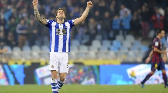 برشلونة وإنيغو مارتينيز على وشك إبرام اتفاق بشأن انتقال