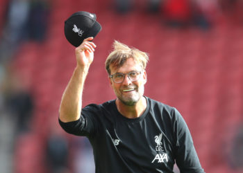 ليفربول مهتم بالتعاقد مع لاعب خط وسط أينتراخت فرانكفورت خيسبر ليندستروم