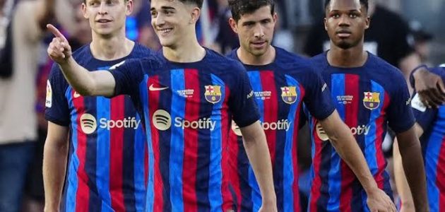تشيلسي يقترب من حسم صفقة مهاجم برشلونة