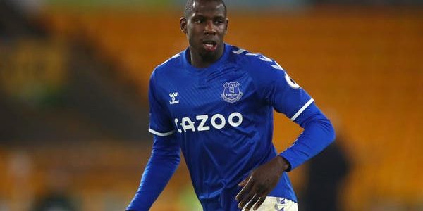 ليفربول يحدد سعر شيك دوكوري لاعب كريستال بالاس