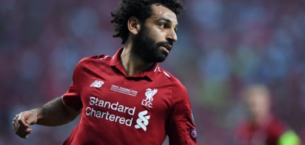 صلاح ولاعبو ليفربول يختارون أغانيهم المفضلة