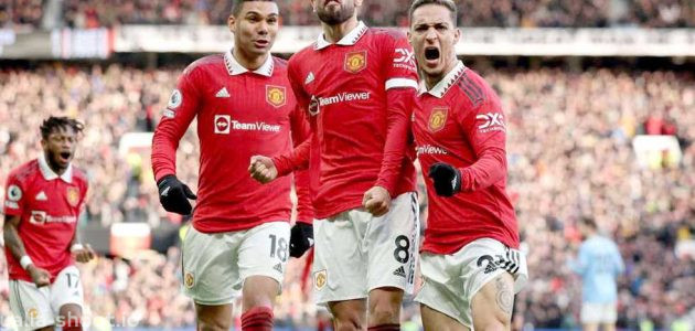بوروسيا دورتموند يفكر في ضم نجم مانشستر يونايتد